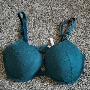 Victoria's Secret 36DD